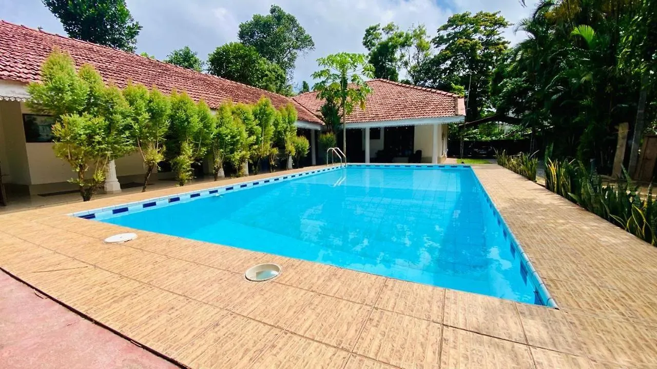 Ayubo Villa Negombo Sri Lanka